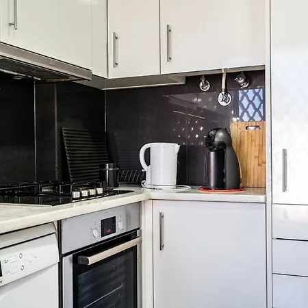 Apartment Akicity Graca Pearl